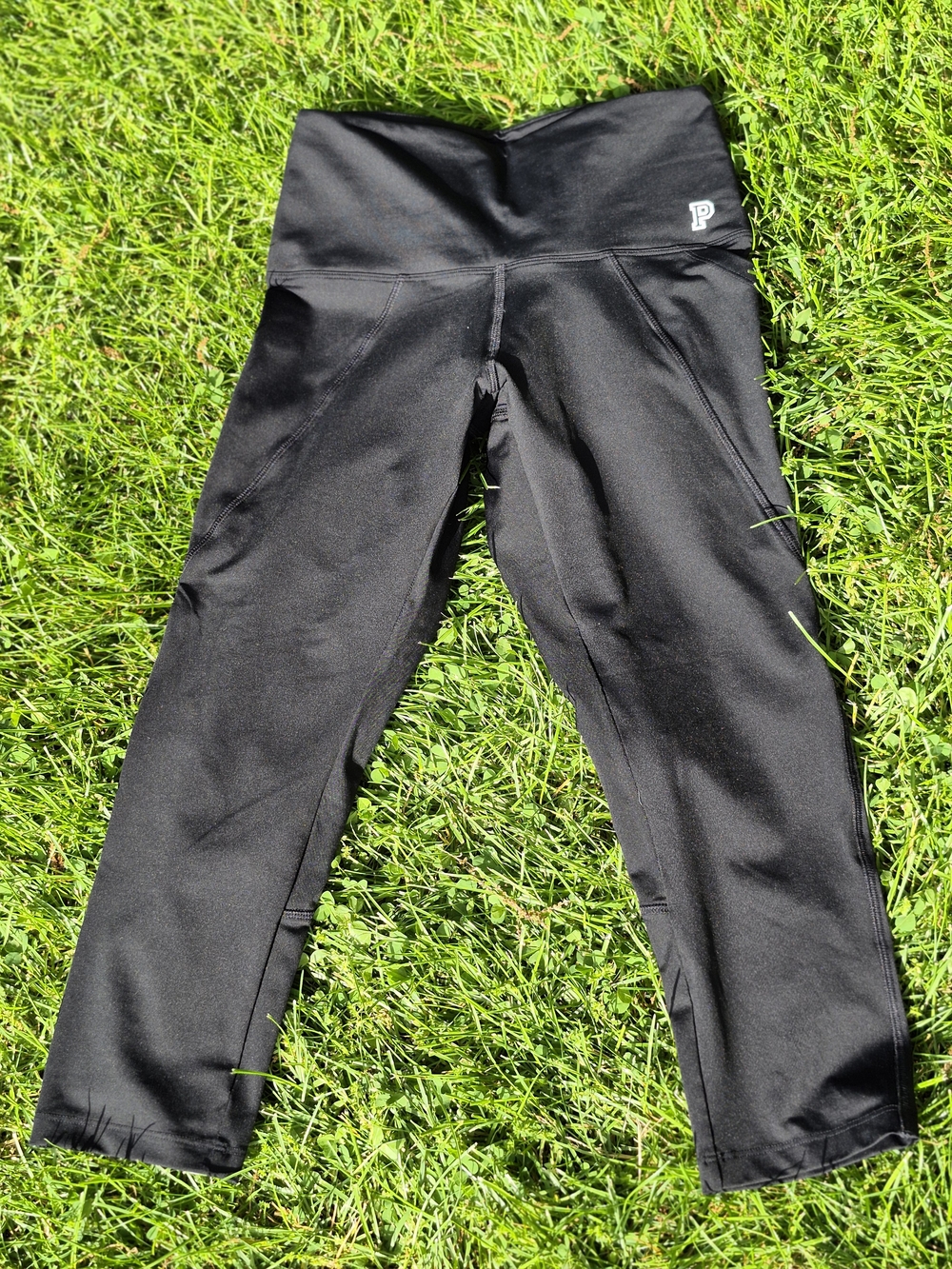 PINK Victoria's Secret Black High-Waist Crop Leggings-S